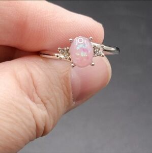 Fashion Cubic Zirconia & Faux Opal Ring For Women Size 9